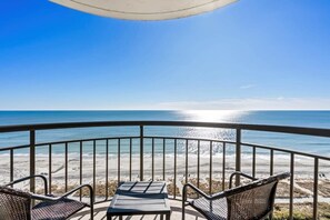 Property grounds - Meridian Plaza Unit 1402 - Oceanfront (Myrtle Beach)