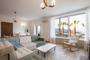 Living area - Ionian Star Villas by Corfu Escapes (Corfu)