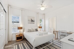 2 chambres, fer et planche Ă repasser, Wi-Fi gratuit, draps fournis