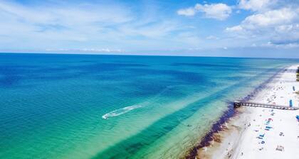 Waterfront, Beach View! Pool/sleeps up to 6! #1413