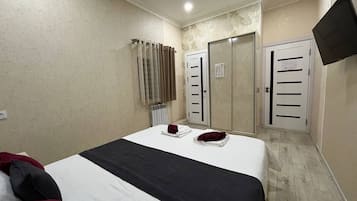 Standard Double Room | Free WiFi, bed sheets