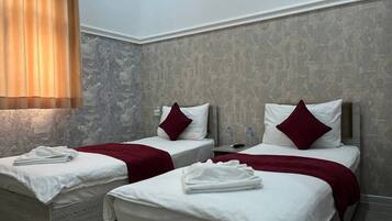 Standard Twin Room | Free WiFi, bed sheets