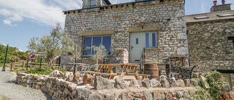 Cottage | Exterior