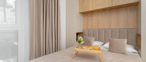 1 slaapkamer, een strijkplank/strijkijzer, wifi, beddengoed