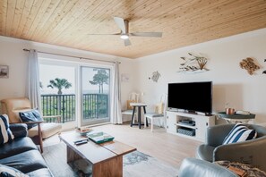 Smart TV, video library