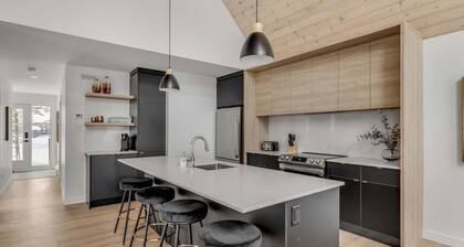 Blom (Dahlia 2) | Family Comfort in the Forest | Spa & Pool Table