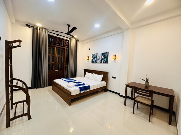 2 bedrooms, iron/ironing board, WiFi - Best Luxury villa in Weligama.5 Minuets walk to the Weligama Surfarea. (Weligama)