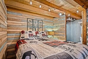 1 soverom, skrivebord, wi-fi (inkludert) og sengetøy