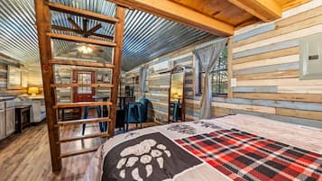 1 bedroom, desk, free WiFi, bed sheets