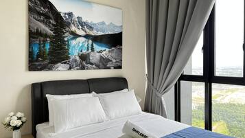 Basic Studio | 2 bedrooms, desk, laptop workspace, iron/ironing board