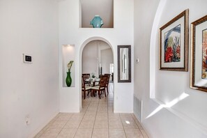 Interior - Peace on the Pond. Double master bedroom home with private pool/spa near Disney (Kissimmee)