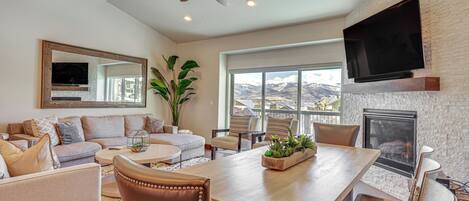 Căn hộ (4 Bedrooms) | Mặt tiền nơi lưu trú