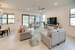 House (4 Bedrooms) | Interior