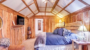 House (1 Bedroom) | Interior