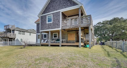 Hatteras Island Hideaway: Waterfront, Canal Access