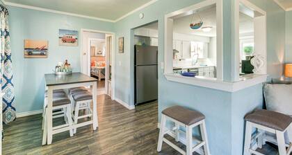 2 Mi to Redfish Bay: Aransas Pass Home w/ Fire Pit