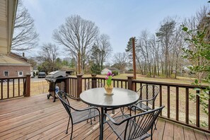 Interior - Spacious Salem-winston Home w/ Deck! (Winston-Salem)