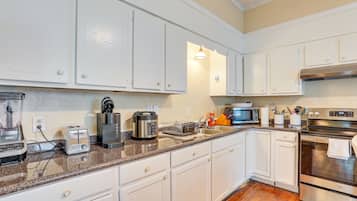 Ferienhaus (3 Bedrooms) | Eigene Küche