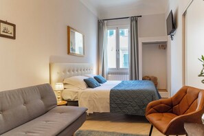 Superior Double Room | Soundproofing, free WiFi, bed sheets - Hotel Zanobi 45 (Florence)