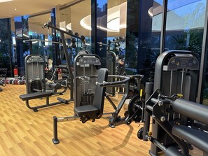 Fitness facility - Private Deluxe Room perfect getaway for coupleTRX KLCC Bukit Bintang MRT. (Kuala Lumpur)