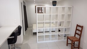 1 bedroom, iron/ironing board, free WiFi