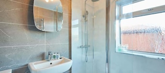 Host & Stay | St Mark's Close
