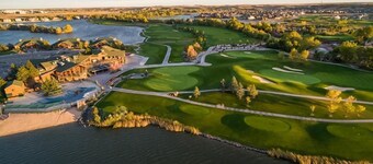 新! 適合家庭的住宅，配有桌球桌和特大床