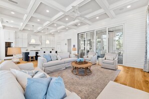 Smart TV, fireplace - Private Pool Getaway with Lanai Near WaterColor Beach Club (Santa Rosa Beach)