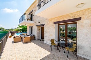 Biệt thự, 5 phòng ngủ, phù hợp cho người khuyết tật, hồ bơi riêng | Hồ bơi | Hồ bơi ngoài trời 