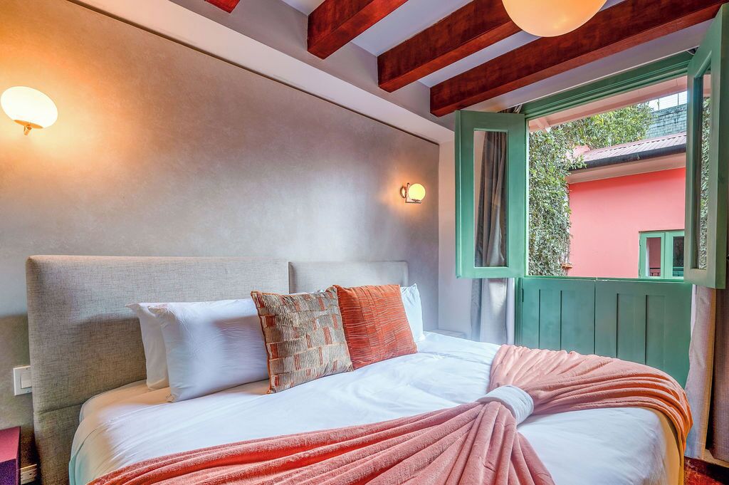 6 chambres, bureau, fer et planche à repasser, Wi-Fi gratuit