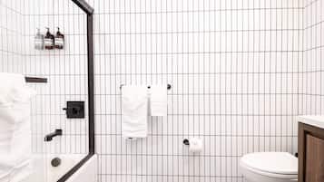 Shower, towels