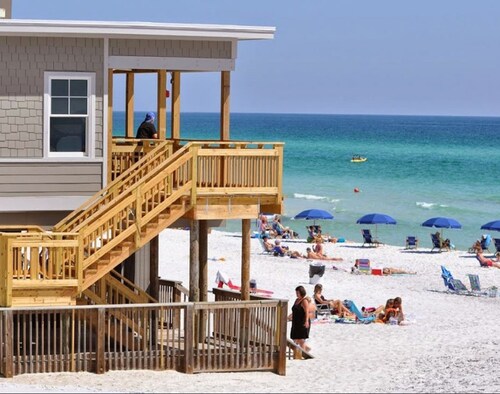 ⭐Fun Family Home with Private Swim Spa-Private Beach Access-5BR Once Upon a Tide