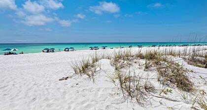 ⭐Fun Family Home with Private Swim Spa-Private Beach Access-5BR Once Upon a Tide