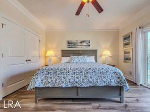 6 habitaciones, acceso a internet y ropa de cama