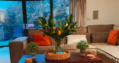 "Last Minute availability " Large Luxury 5 Bedroom Villa hot tub on request