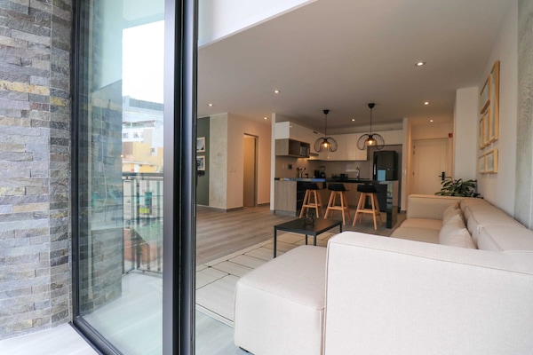 Apartment, 2 Bedrooms (301) | 2 bedrooms, premium bedding, iron/ironing board, free WiFi