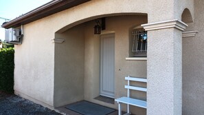 Exterior detail - Maison à la Plage, Idéale Pour une Famille, à Proximité de Tous Commerces (Le Porge)