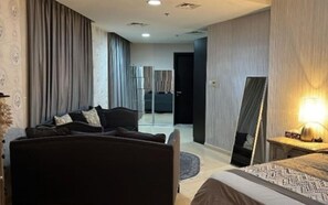 2 dormitorios, tabla de planchar con plancha, wifi y ropa de cama