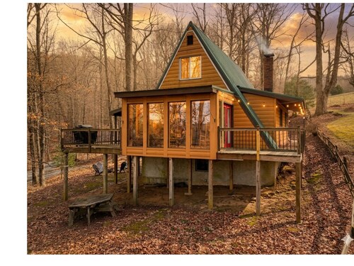 A-Frame Of Mind - Firepit - Sunroom -Washer/Dryer
