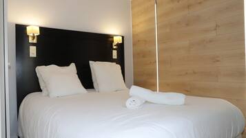 Appartement Supérieur, patio | 1 chambre, fer et planche à repasser, Wi-Fi gratuit