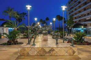 Imagen sin descripción, 5 de 44, botón