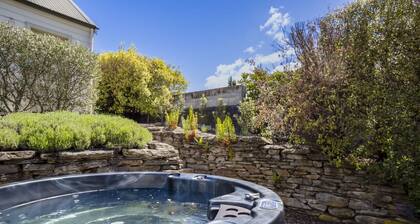 Stags Head Cottage - Home in the heart of Arrowtown
