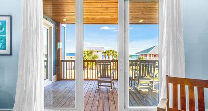 Sun Of A Beach - Across Street From Beach, Private Swimming Pool!