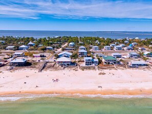 Beach nearby - Sun Of A Beach - Across Street From Beach, Private Swimming Pool! (St George Island)