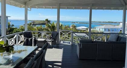 Sky High • Panoramic Views, Dock Slip, Steps to Tahiti Beach - Hope Town