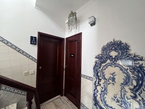 Interior - Porta 12 - Estudio 12 (Faro)