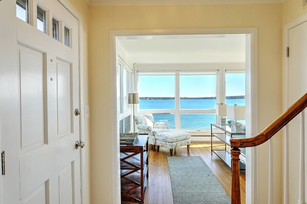 Interior - Spectacular water views of Beaver Tail and Jamestown Bridge  (Narragansett)