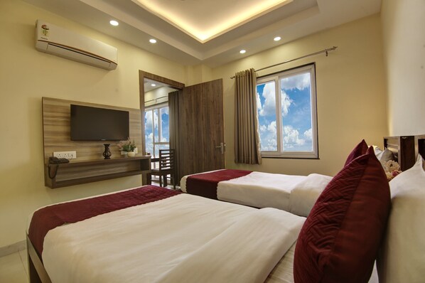 Deluxe Suite | 1 bedroom, desk, soundproofing, free WiFi - Limewood Stay Gold-ARTEMIS & Golf Course (Gurugram)