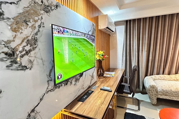 Superior Room | 1 bedroom, in-room safe, desk, soundproofing