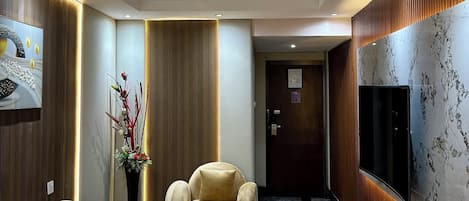 Business Room | Living area